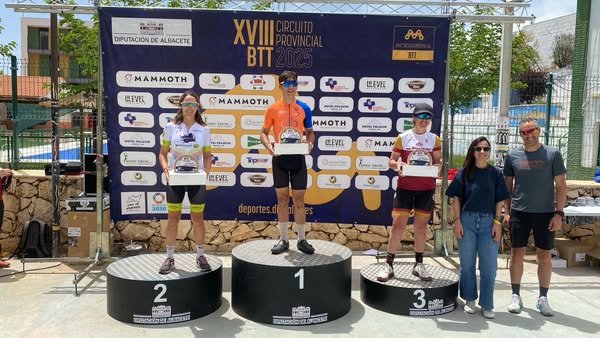 LUCÍA NAVARRO SUMA SU QUINTA VICTORIA DE LA TEMPORADA EN ELCHE DE LA SIERRA