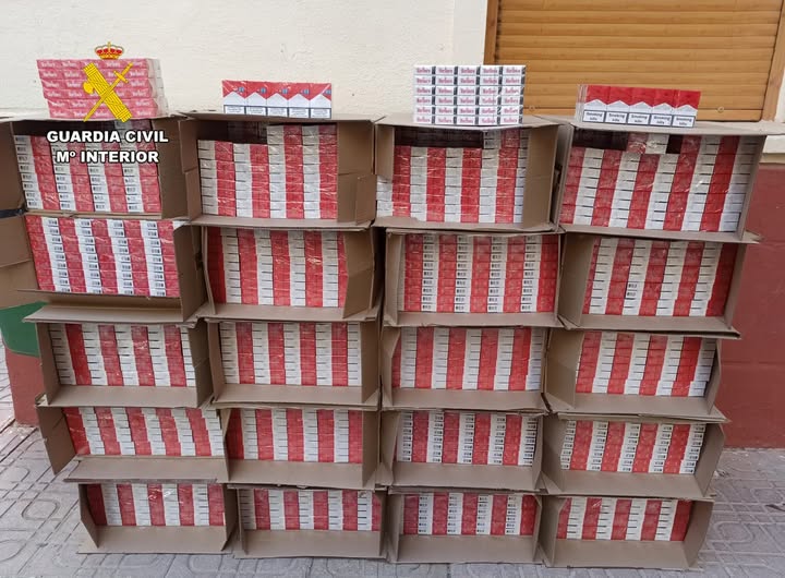 LA GUARDIA CIVIL DE ALBACETE DETIENE A UNA PERSONA E INTERVIENE 200.000 CIGARRILLOS SIN FISCALIZAR
