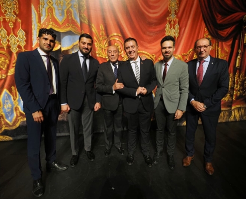 EL PRESIDENTE PROVINCIAL ARROPA A SEBASTIÁN CORTÉS, PROTAGONISTA DE UN EMOCIONADO PREGÓN TAURINO DE LA FERIA, HOMENAJE A ALBACETE Y A LA PASIÓN POR EL TORO