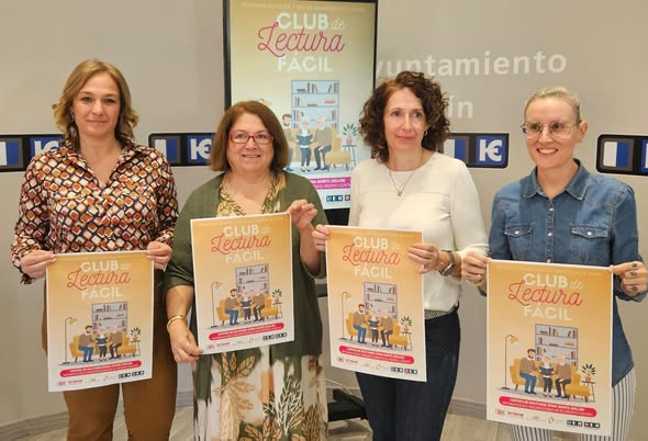 PRESENTADO UN NUEVO CLUB DE LECTURA FÁCIL EN EL CENTRO DE MAYORES ZONA NORTE
