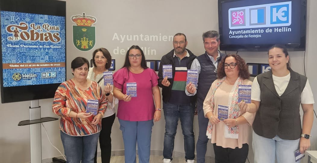 SE ESTRENA UNA RUTA DE LA TAPA EN LA QUE PARTICIPAN SEIS COFRADÍAS Y LA AA VV DE SAN RAFAEL, UNA NUEVA OFERTA GASTRONÓMICA EN LAS FIESTAS DEL PATRÓN