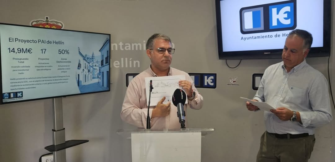 MANUEL SERENA, AL PSOE: “NI SE HAN LEÍDO LA ORDEN EDIL, NI HICIERON NADA CON LA EDUSI. INCOMPETENCIA Y MENTIRA A PARTES IGUALES”