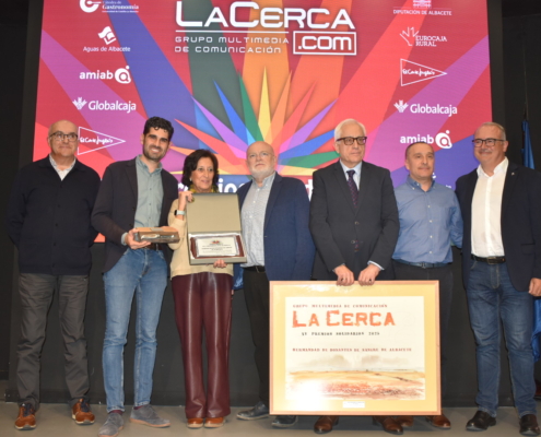 GONZÁLEZ FELICITA A LAS PERSONAS, ENTIDADES E INSTITUCIONES RECONOCIDAS EN LOS XV PREMIOS SOLIDARIOS DE LA CERCA Y LES AGRADECE SU CONTRIBUCIÓN AL ESTADO DEL BIENESTAR