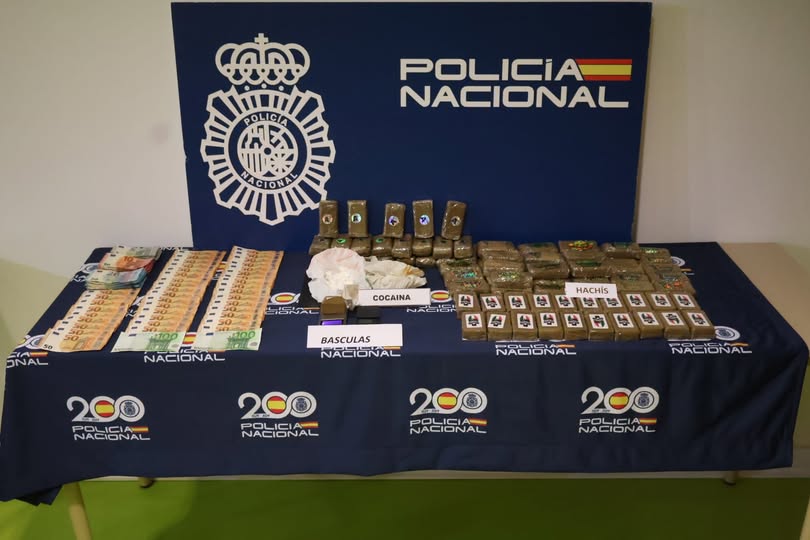 DETENIDAS DOS PERSONAS POR TRAFICAR CON HACHÍS Y COCAÍNA EN ALBACETE