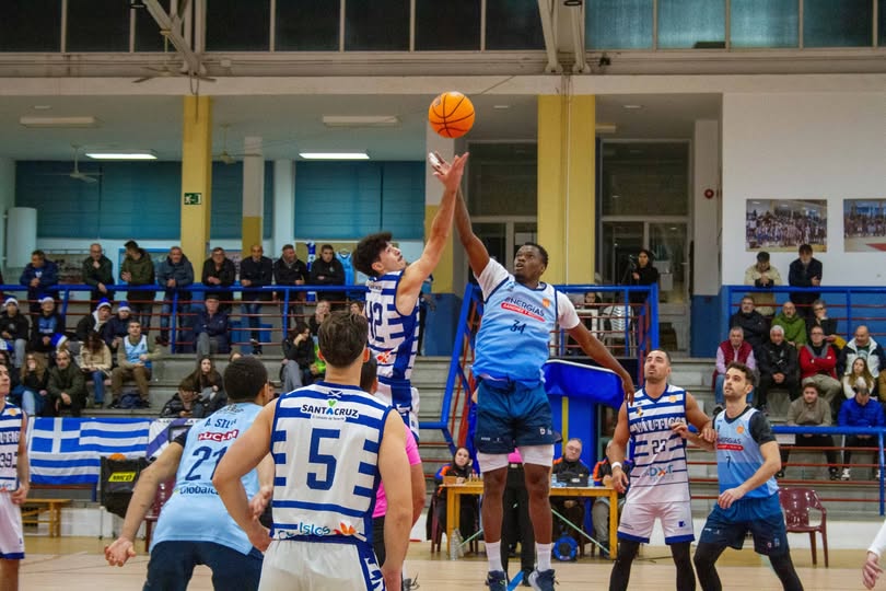EL TOBARRA CB COMENZÓ LA SEGUNDA VUELTA CON UNA CONTUNDENTE DERROTA EN MADRID AL CAER POR 79 – 55