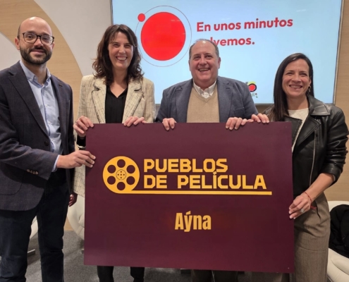 LA DIPUTACIÓN DE ALBACETE RESPALDA EN FITUR LA ASOCIACIÓN PUEBLOS DE PELÍCULA COMO MOTOR DE TURISMO CINEMATOGRÁFICO Y DESARROLLO RURAL
