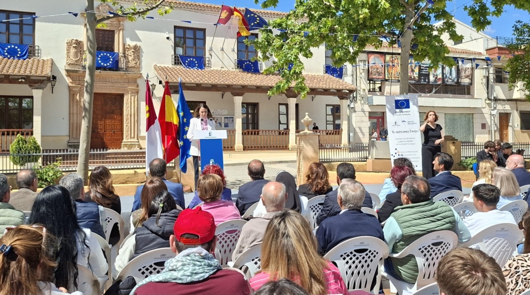 YOLANDA BALLESTEROS REIVINDICA EN BARRAX “LA EUROPA QUE PROTEGE, COHESIONA Y GARANTIZA OPORTUNIDADES TAMBIÉN EN LOS PUEBLOS PEQUEÑOS”