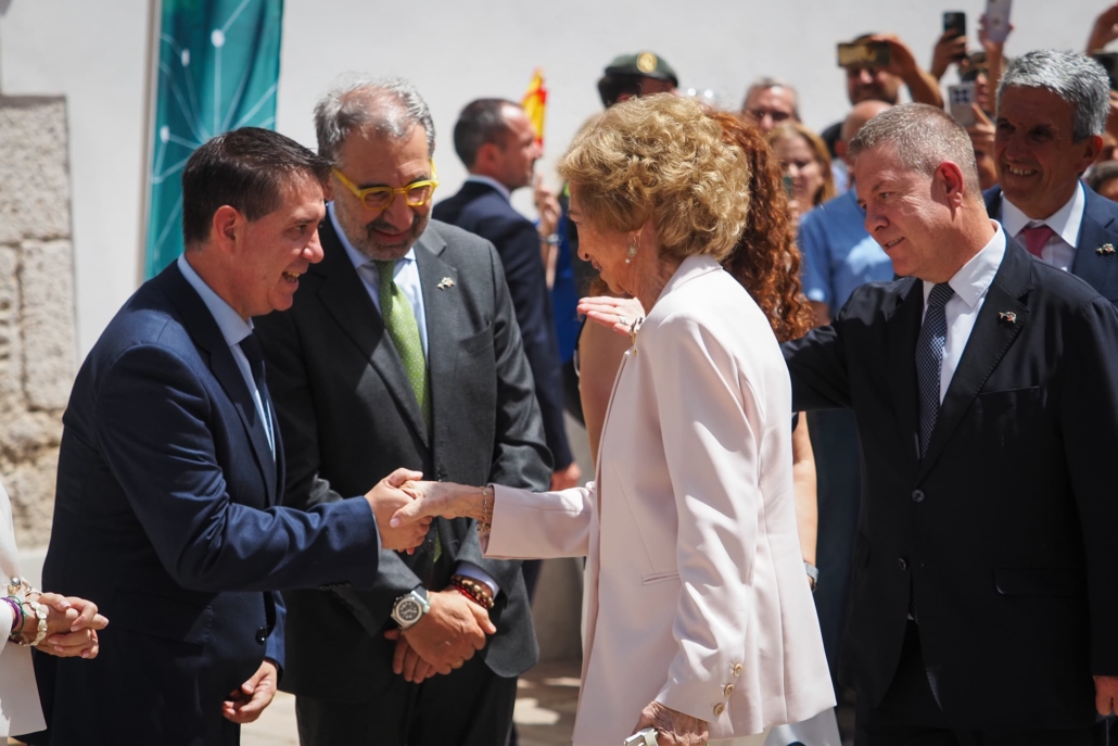 CABAÑERO REIVINDICA EN LA INAUGURACIÓN DEL III CONGRESO INTERNACIONAL SOBRE LA ELA ‘MANOLO BARRÓS’ QUE LA INVESTIGACIÓN Y LOS AVANCES SOCIALES AVANCEN DE LA MANO