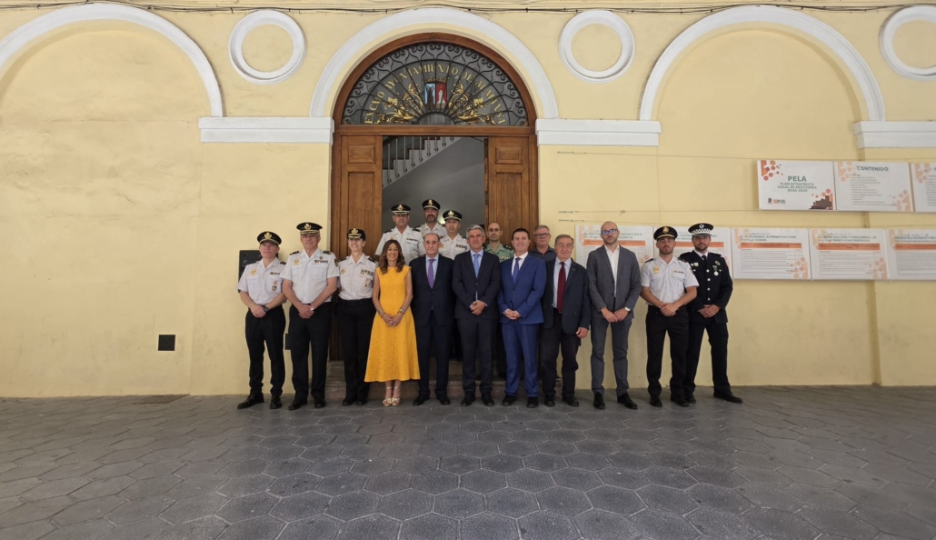 CABAÑERO SUBRAYA EN ALMANSA QUE ACERCAR LOS SERVICIOS PÚBLICOS “TAMBIÉN ES GARANTIZAR DERECHOS DE CIUDADANÍA”