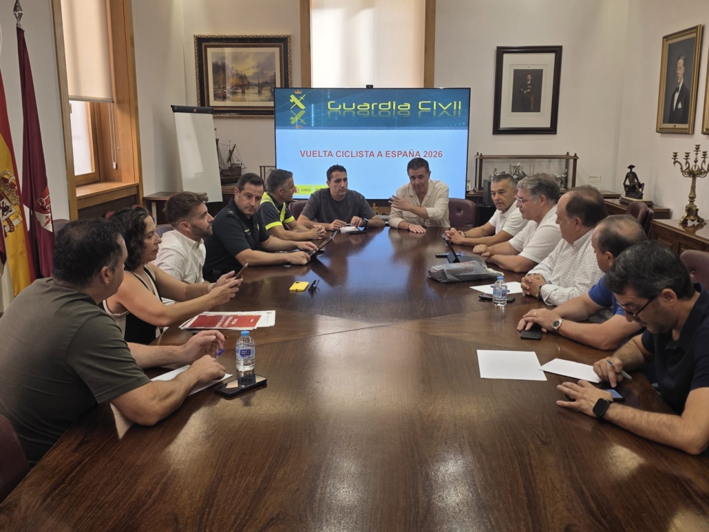 LA DIPUTACIÓN ACOGE LA PRIMERA REUNIÓN DE COORDINACIÓN DEL DISPOSITIVO DE SEGURIDAD PARA LA DÉCIMA ETAPA DE LA VUELTA