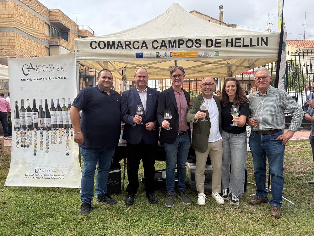 VISITA A LA 10ª FERIA DE VINOS DE DOP JUMILLA EN HELLÍN